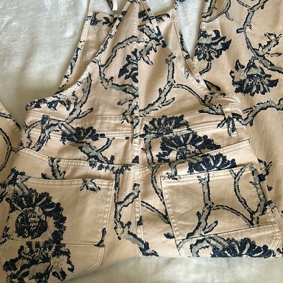 Anthropologie Pilcro floral overalls - Picture 6 of 6